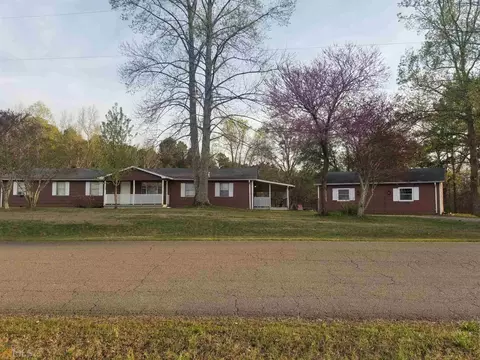 2194 County Road 57 Rd, Muscadine, AL 36269