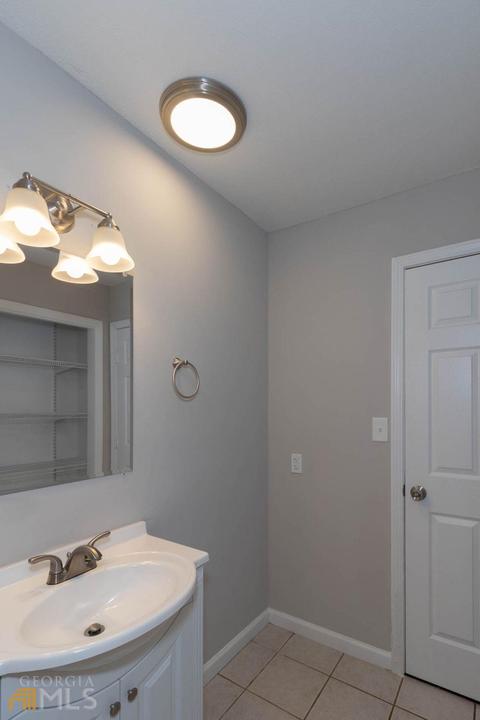 201 Lake Forest Dr, Lagrange, GA 30240 photo 35