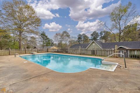 201 Lake Forest Dr, Lagrange, GA 30240 photo 5