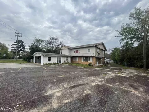 104 N Pleasent Hl, Warner Robins, GA 31093