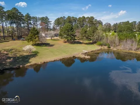 732 Stark Rd, Jackson, GA 30233 photo 2