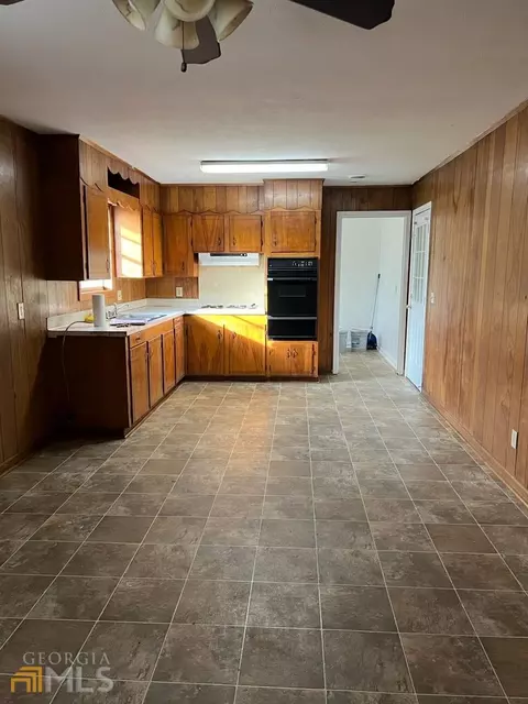 1 Fairhaven Dr, Rome, GA 30165 photo 3
