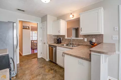 545 Emerald Pointe Trl, Monroe, GA 30655 photo 20