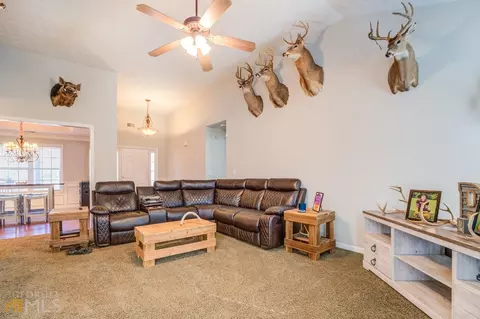 545 Emerald Pointe Trl, Monroe, GA 30655 photo 17