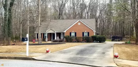 545 Emerald Pointe Trl, Monroe, GA 30655 photo 4