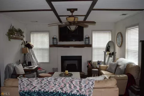 46 Christopher Ln, Lagrange, GA 30240 photo 3