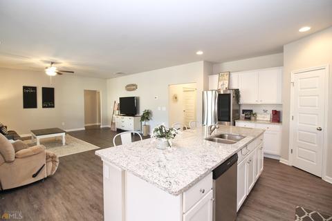 619 Dolly Dr, Forsyth, GA 31029 photo 8