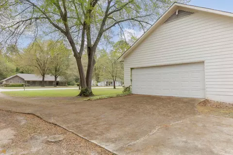 105 Wimbish E, Perry, GA 31069 photo 5