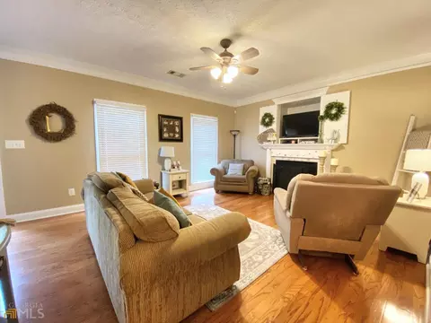 1388 Glass Bridge Rd, Lagrange, GA 30240 photo 10