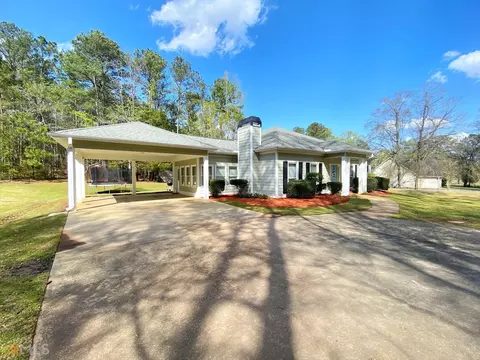 1388 Glass Bridge Rd, Lagrange, GA 30240 photo 3