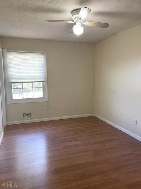 6456 Fleming Rd, Morrow, GA 30260 photo 9