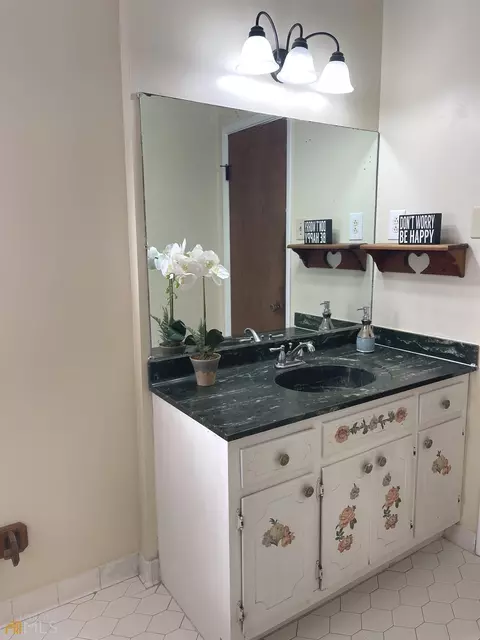 6456 Fleming Rd, Morrow, GA 30260 photo 15