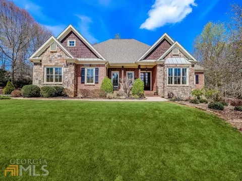 159 E Fork Ln, Pendergrass, GA 30567 photo 1