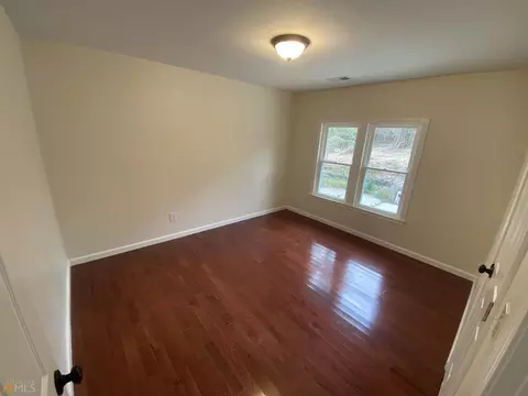 1037 Falls Rd, Toccoa, GA 30577 photo 6