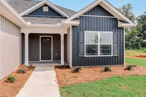 809 Daisy Dr, Perry, GA 31069 photo 2