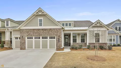 329 Chestnut Oak Dr, Peachtree City, GA 30269