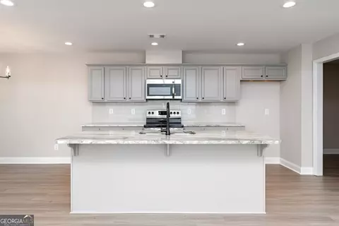 802 Daisy Dr, Perry, GA 31069 photo 9