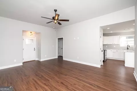 706 Daisy Dr, Perry, GA 31069 photo 6