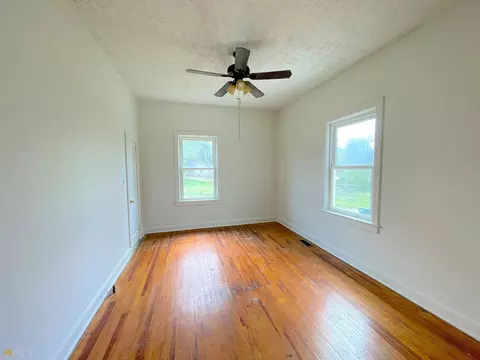 462 Spring St, Commerce, GA 30529 photo 6