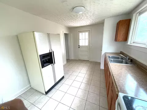 462 Spring St, Commerce, GA 30529 photo 11