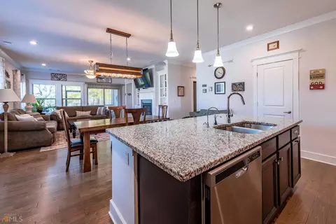 209 Longleaf Ct, Canton, GA 30114 photo 18