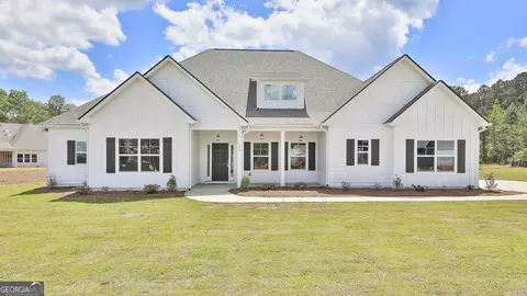 138 Nelms St #124, Senoia, GA 30276