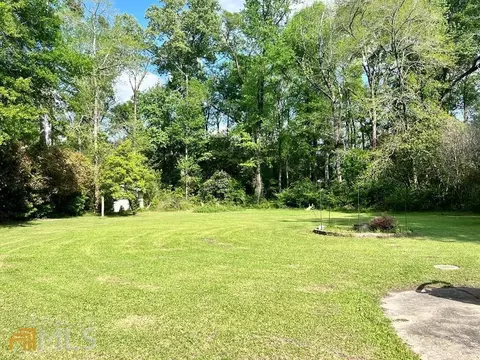 103 Maple Dr, Dublin, GA 31021 photo 3
