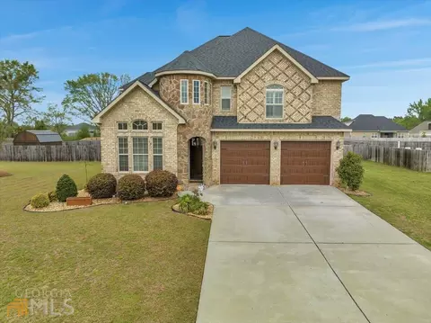 204 Stonegate Trl, Perry, GA 31069