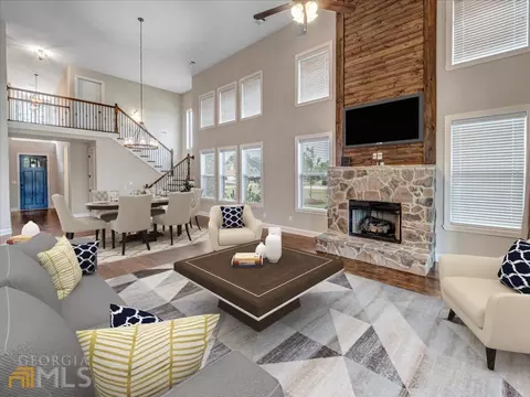 204 Stonegate Trl, Perry, GA 31069 photo 2