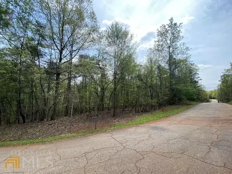 235 Walnut Dr, Westminster, SC 29693 photo 4