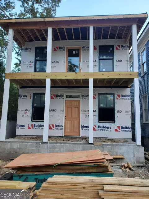 513 E 34th St, Savannah, GA 31401