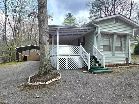 732 Grouse Cir, Hiawassee, GA 30546