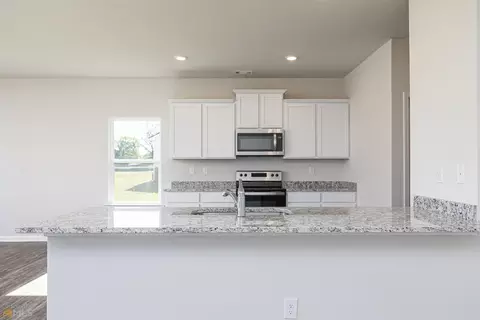 218 Limestone Cir, Conyers, GA 30013 photo 14