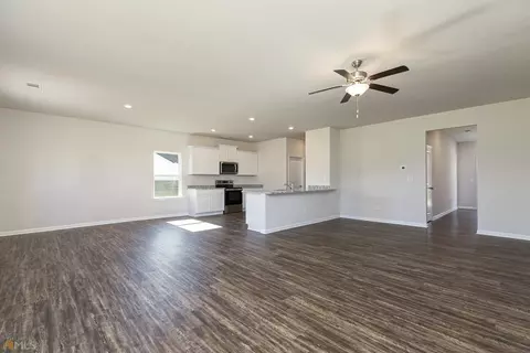 218 Limestone Cir, Conyers, GA 30013 photo 7