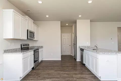 218 Limestone Cir, Conyers, GA 30013 photo 13