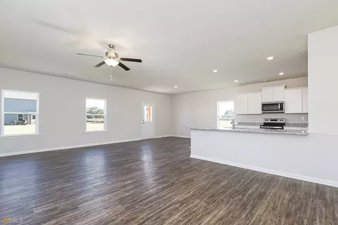 218 Limestone Cir, Conyers, GA 30013 photo 8