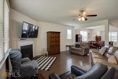 165 Craines Vw, Covington, GA 30014 photo 9