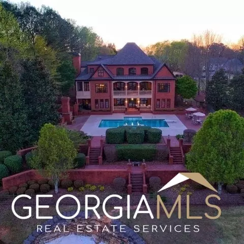 102 Champion Dr, Carrollton, GA 30116