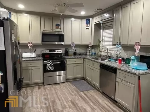 85 Richmond Dr, Lagrange, GA 30240 photo 8