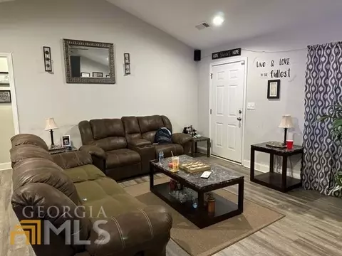 85 Richmond Dr, Lagrange, GA 30240 photo 6