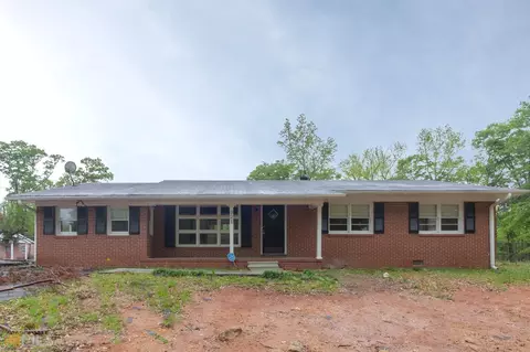 921 N 9th St, Griffin, GA 30223