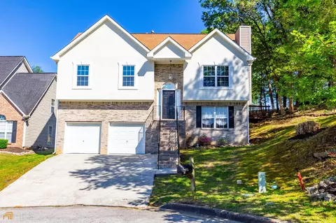1114 Palmer Trl, Lithonia, GA 30058