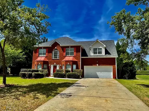 105 Rowanshyre Way, Mcdonough, GA 30253