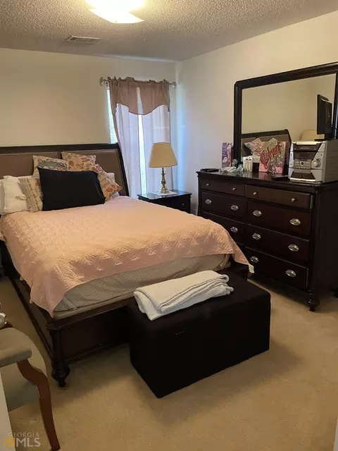 545 Hamlet Dr, Hampton, GA 30228 photo 8