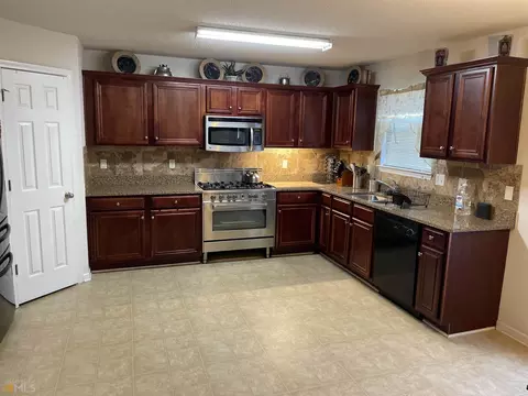 545 Hamlet Dr, Hampton, GA 30228 photo 13