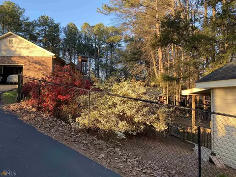 35 Cross Rd, Covington, GA 30016 photo 4