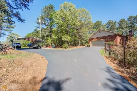 35 Cross Rd, Covington, GA 30016 photo 5