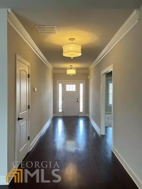 871 Ideal Pl, Winder, GA 30680 photo 2
