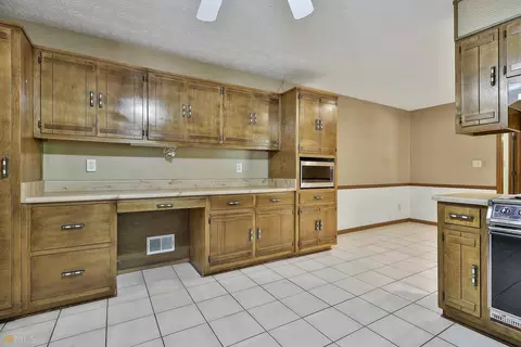 520 Anthony Dr, Tyrone, GA 30290 photo 23
