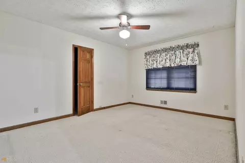 520 Anthony Dr, Tyrone, GA 30290 photo 33